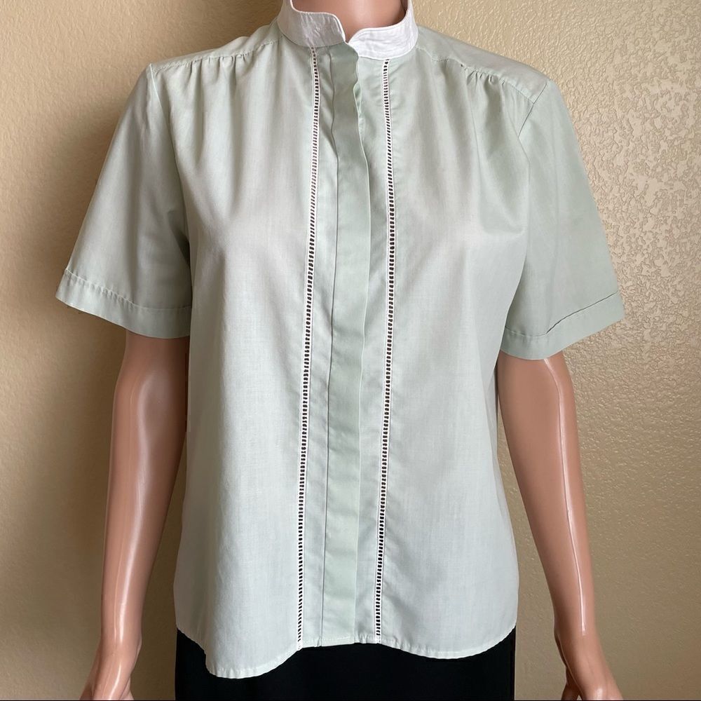 Vintage Bed Jacket High Collar Short Sleeve Button Up Top Mint Green Women’s M